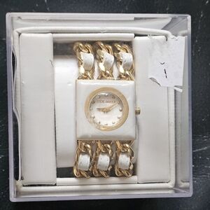 Steve Madden Women's Gold and White Chain Watch
